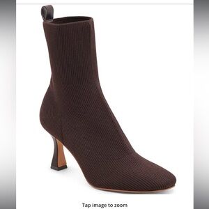 Dolce Vita Glamor Knit Booties Dark Brown. EUC. Sz 9. Worn twice.
